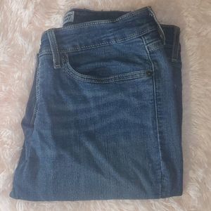 🟡 4/$20 LEVI jeans 10